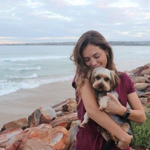 Meet your Posher, Kelly